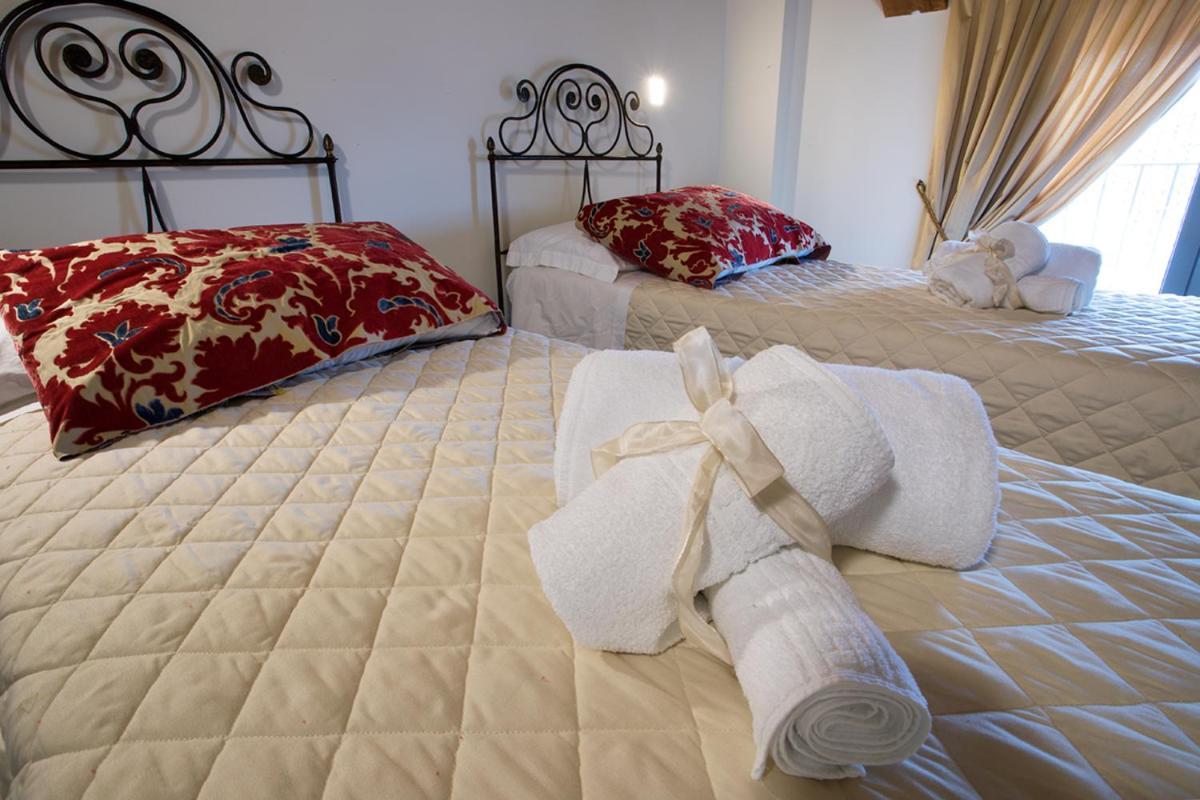 Agriturismo Tenuta Casteldardo Besenzone Екстериор снимка