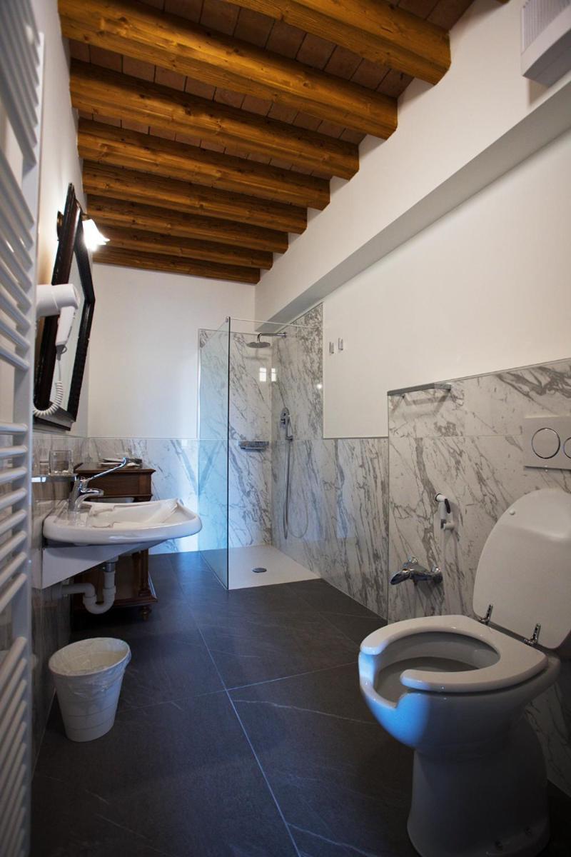 Agriturismo Tenuta Casteldardo Besenzone Екстериор снимка